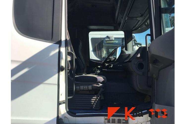 Trattore-Stradale-Scania-460-PRO368---KITA-srl14.jpg